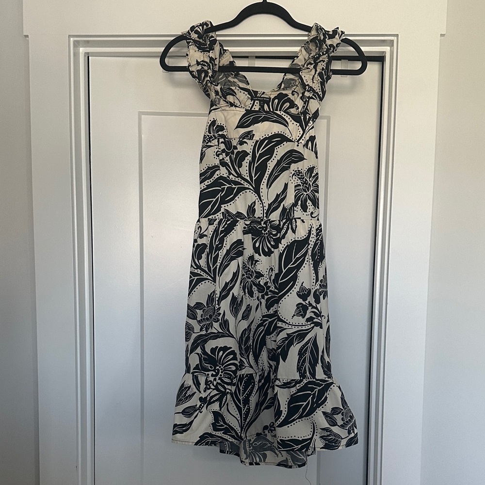 Who What Wear Black and Cream Floral Mini Dress
